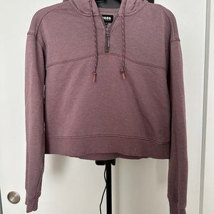 Bass Outdoor cropped hoodie Size XS